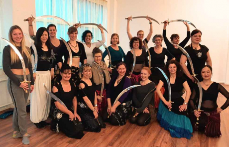 Workshop FCBD Sword Dialect mit Virginie Violett – OT pur – Move your Belly Workshop FCBD Sword Dialect mit Virginie Violett - OT pur - Move your Belly