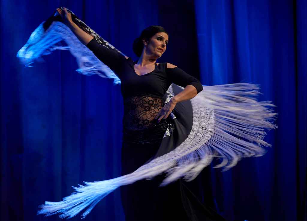 Workshops Flamenco Fusion & Manton mit Nicole Shir o Shakar in Frankfurt - Foto: Sabuas Lichtraum